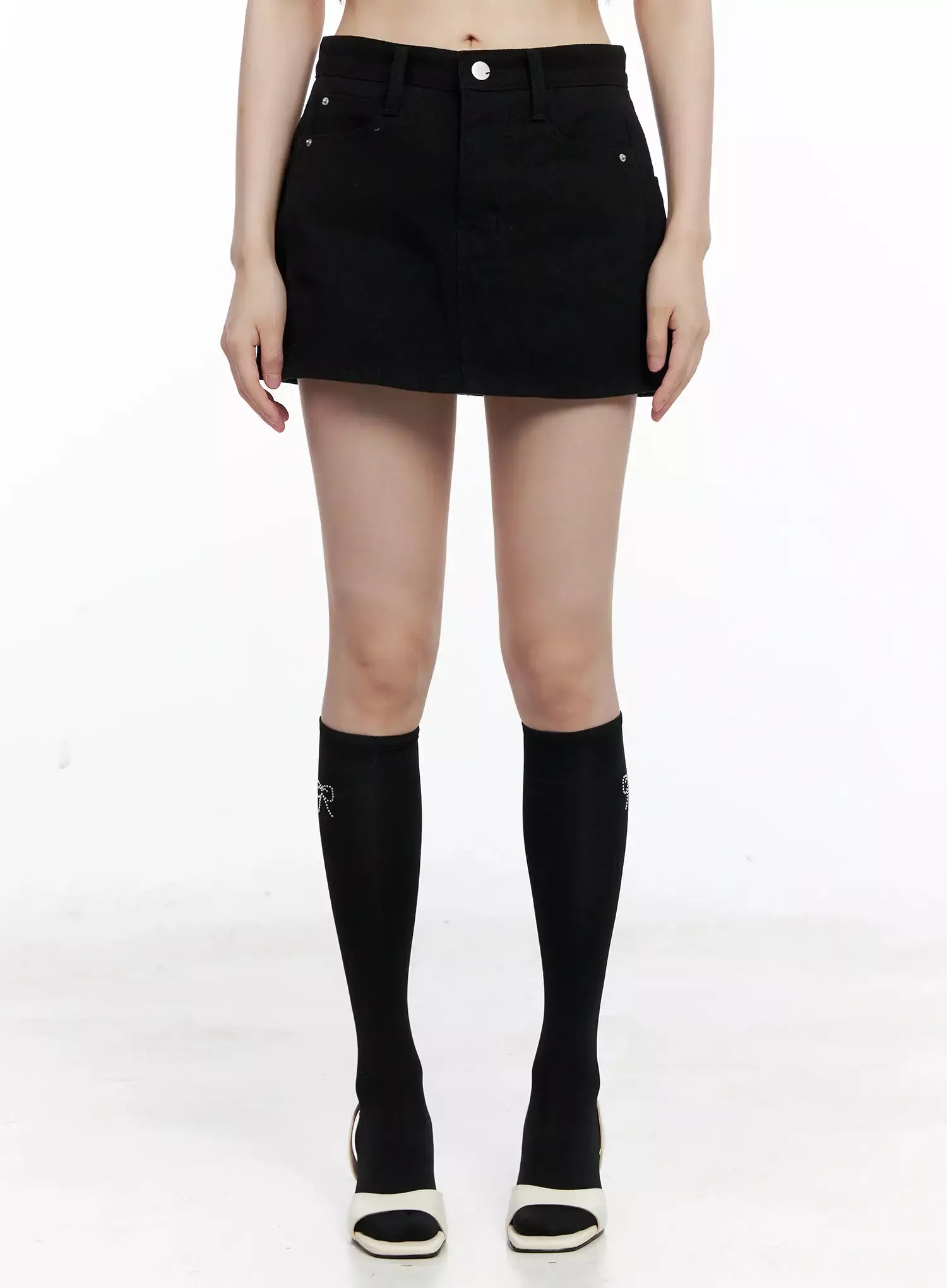 Classic Black Mini Skirt IL531